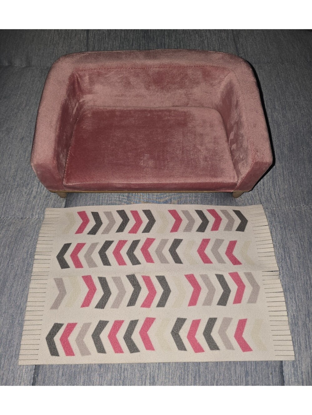 Our Generation by Battat Doll Velvet Pink Sofa Couch For 18" Dolls